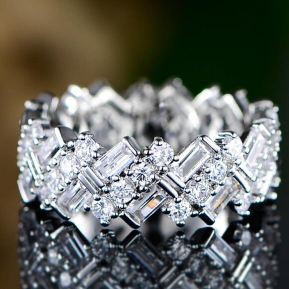 💝 Fashion Dainty Gems Full Around Zircon Trendy Eternity Rings for Women… - Picture 2 of 2